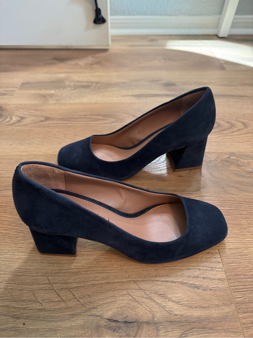Gianni Bini Navy Suede Block Heel Pumps Size 8.5